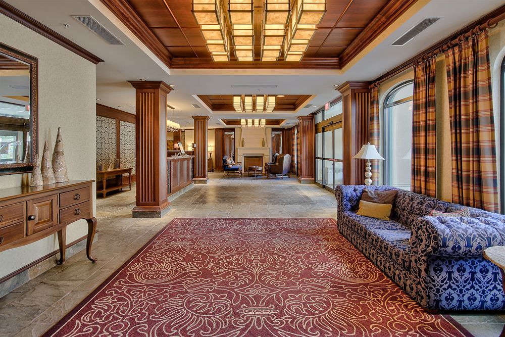 Grand & Conference Centre 5*